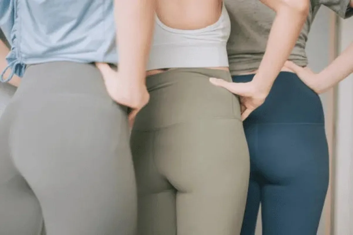 Material Yoga